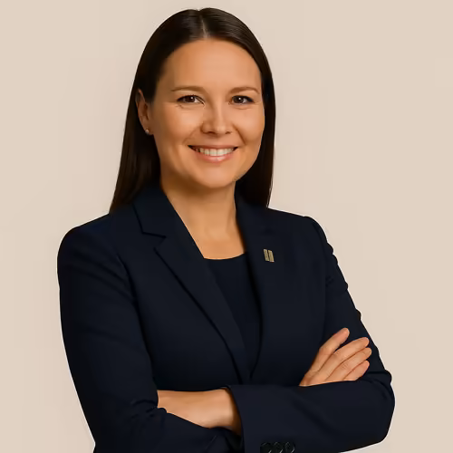 Ellenom Team - Lexie Grant